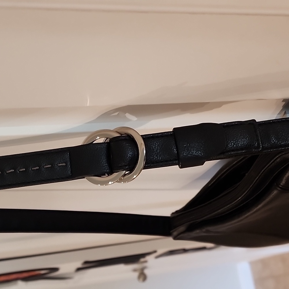 AURIELLE Leather Shoulder Bag - Picture 3 of 12